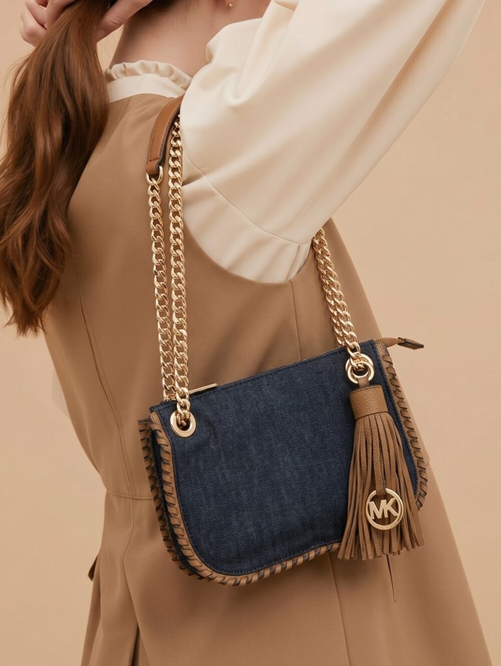 MICHAEL Michael Kors Whipped Chelsea Messenger / Shoulder Bag in Dark Denim